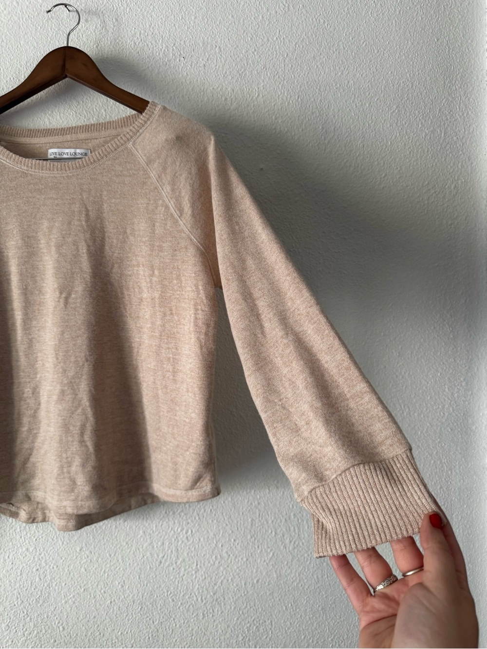 Live Love Lounge Cream Tan Lounge Sweatshirt Top Medium Coquette Minimalist - Picture 3 of 13